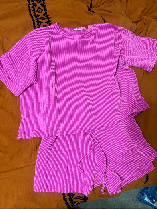 Zenana Outfitters Other - Women’s Ribbed Pink Short Set